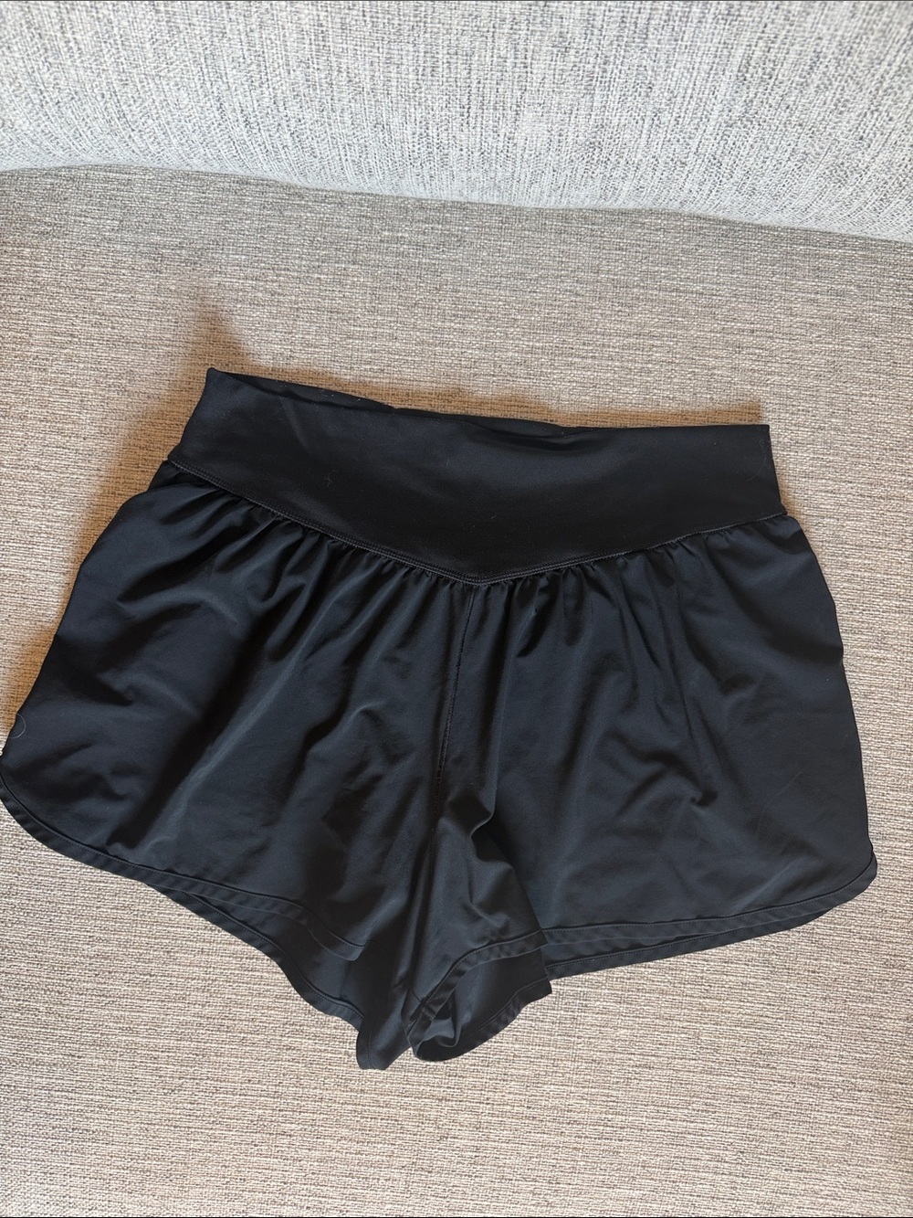 Aerie Offline Lined Shorts•Black